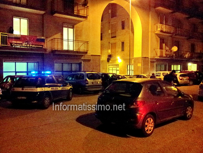 Blitz_Polizia_Municipale_piazzale_Via_Conversano_a_Putignano