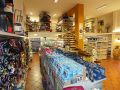 Delfine Pet Store int 3