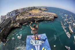 Polignano a Mare Red Bull Cliff Diving
