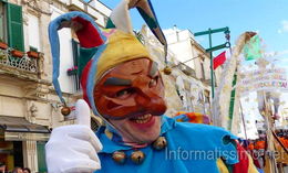 Farinella Maschera Carnevale di Putignano