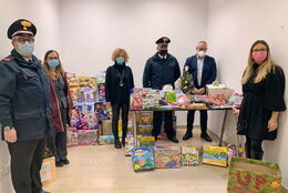 Carabinieri di Putignano Donazione giocattoli ai servizi sociali